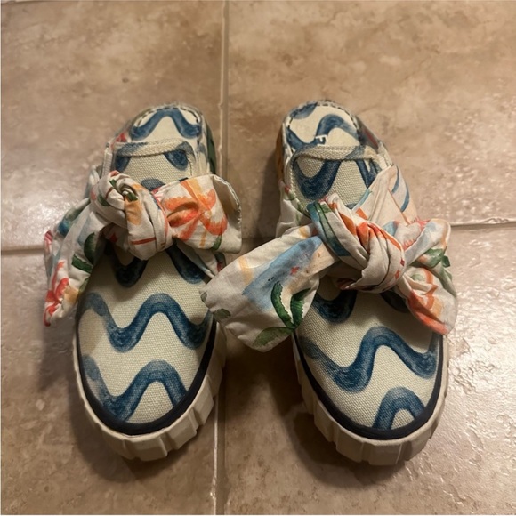 Farm Rio Copacabana Mule Sneaker With Bow NEW - Picture 7 of 16